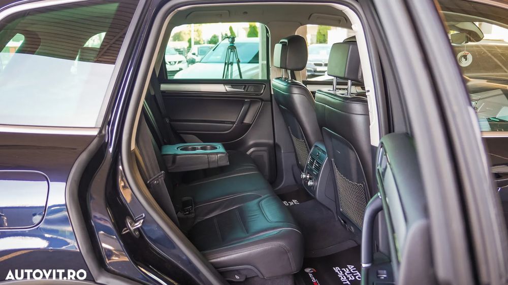 Volkswagen Touareg 3.0 V6 TDI SCR Blue Motion DPF Automatik - 33