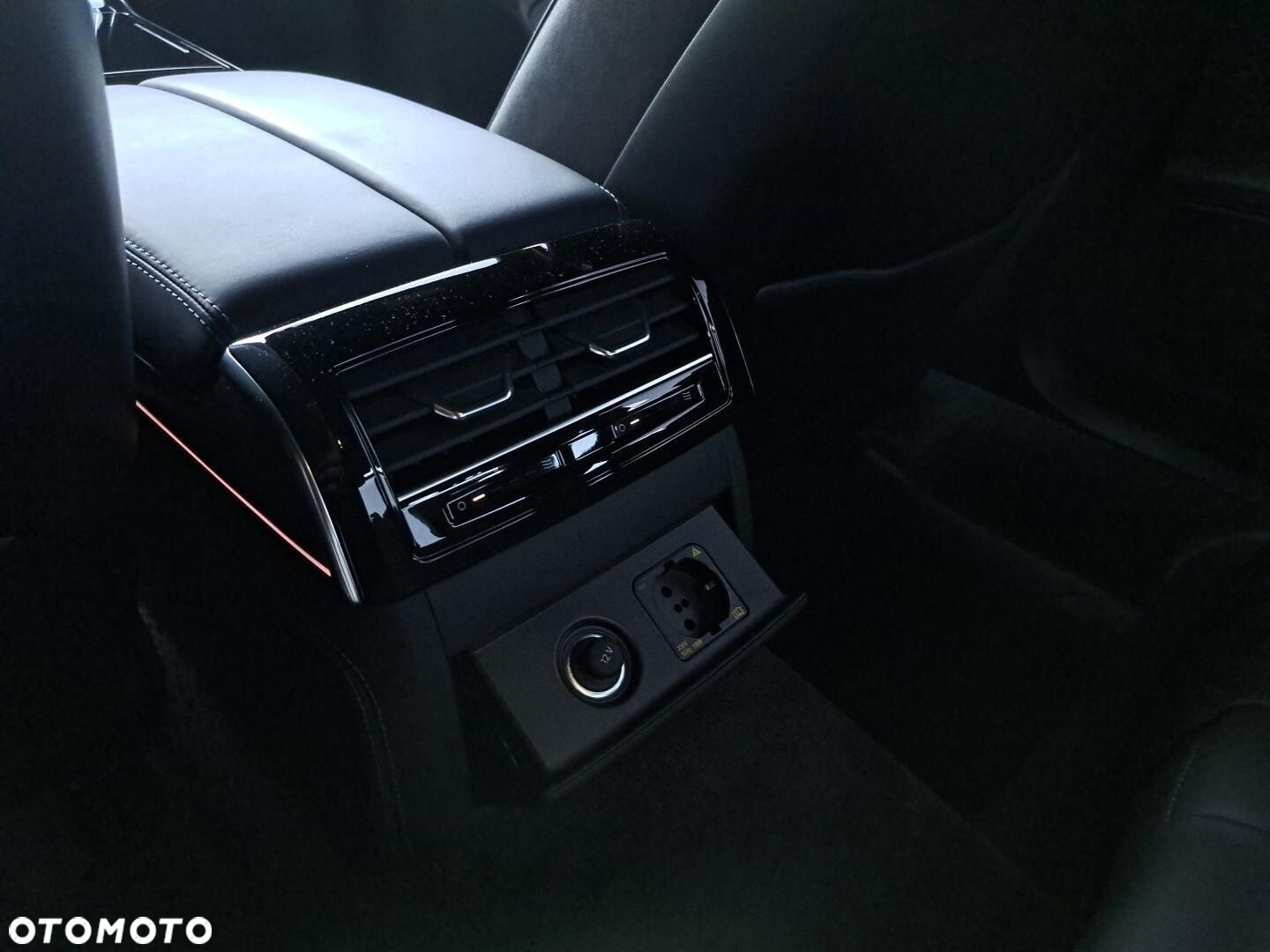 Audi A8 - 22