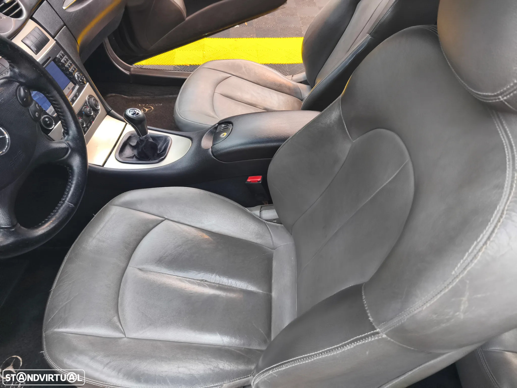 Mercedes-Benz CLK 220 CDi Avantgarde - 10