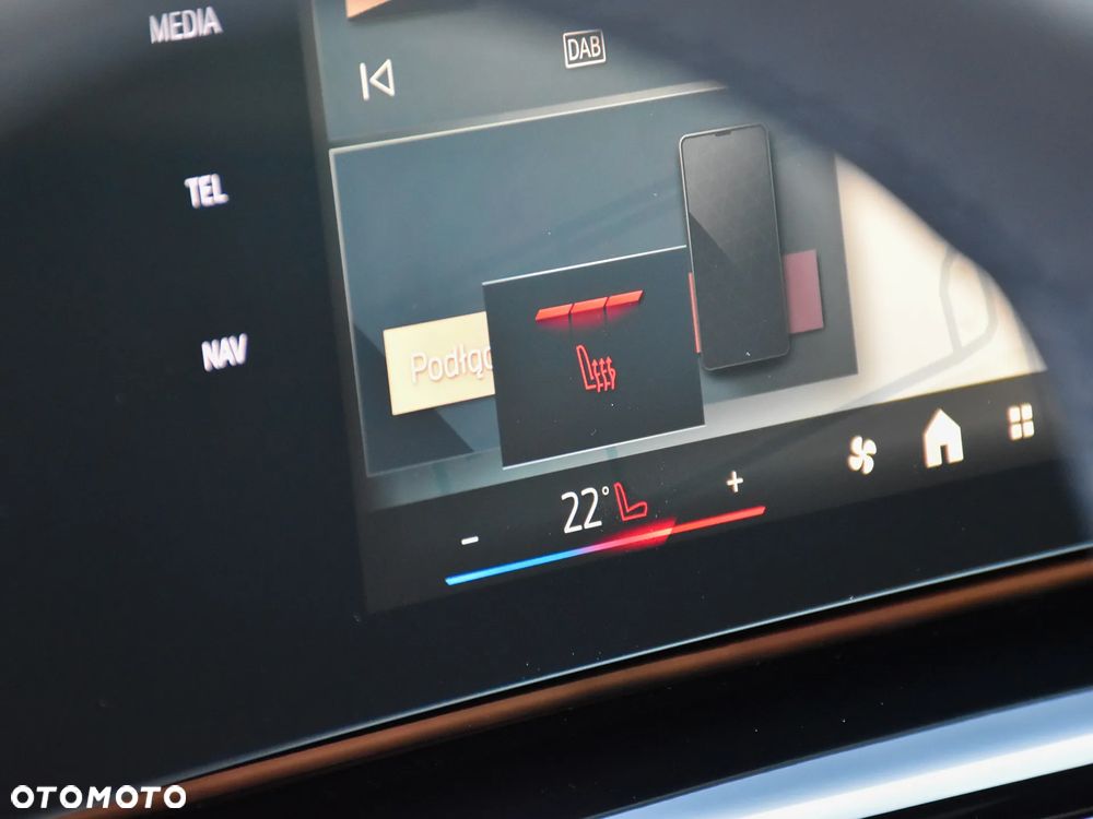 BMW X2 sDrive18d - 26