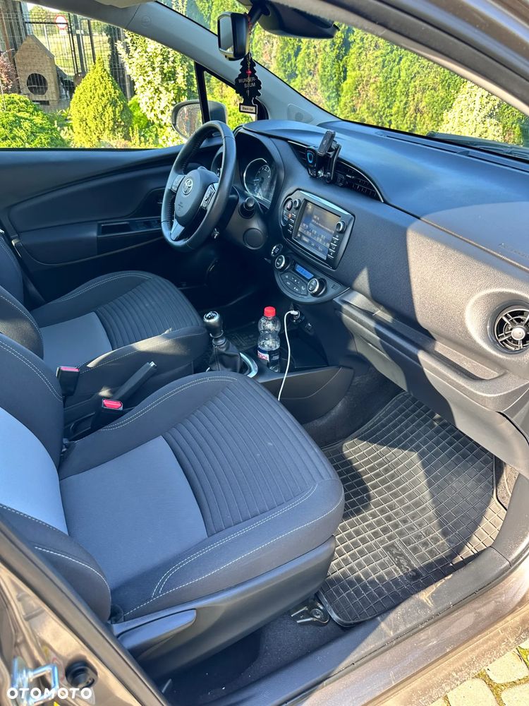 Toyota Yaris - 9