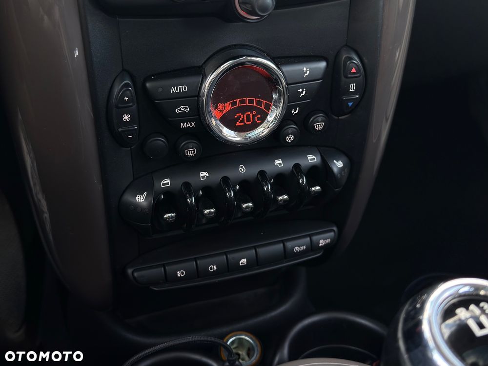 MINI Countryman Cooper D - 24