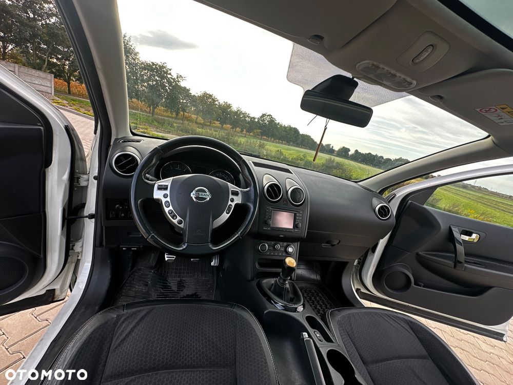 Nissan Qashqai - 18