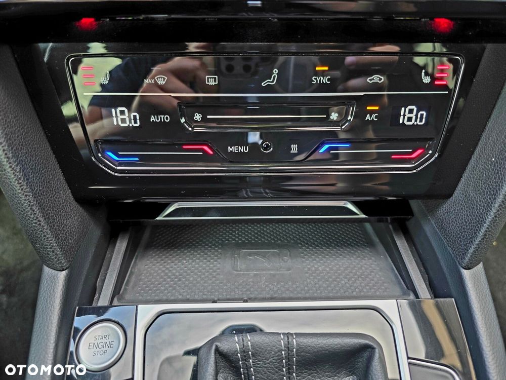 Volkswagen Arteon 2.0 TDI R-Line DSG - 28