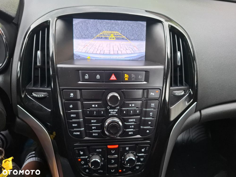 Opel Astra 2.0 CDTI Exklusiv - 21