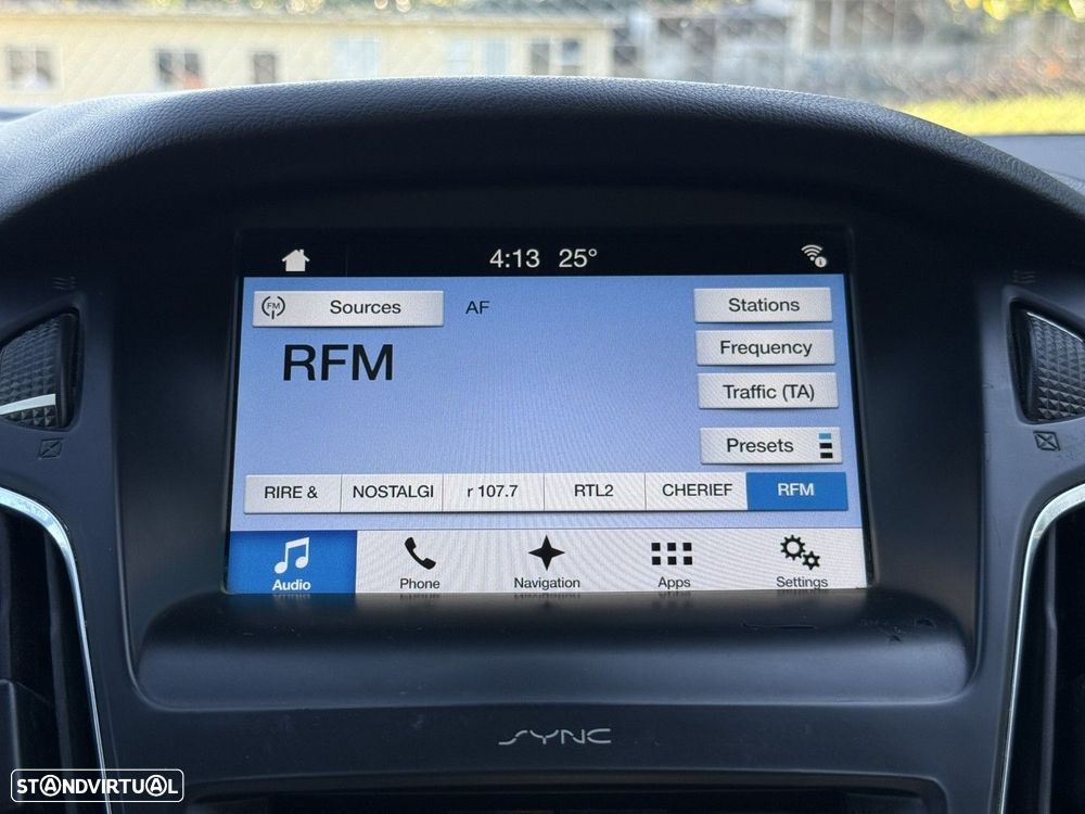 Ford Focus 1.0 EcoBoost S&S COOL&CONNECT DESIGN - 12