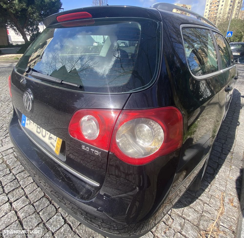 VW Passat 2.0 TDI Confortline - 8