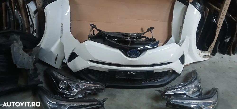 Fata Toyota C-HR 1.8 hybrid 2018 - 1
