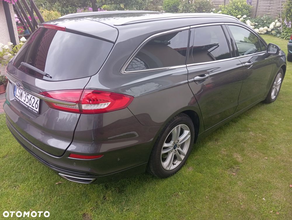 Ford Mondeo 2.0 TDCi Titanium - 4