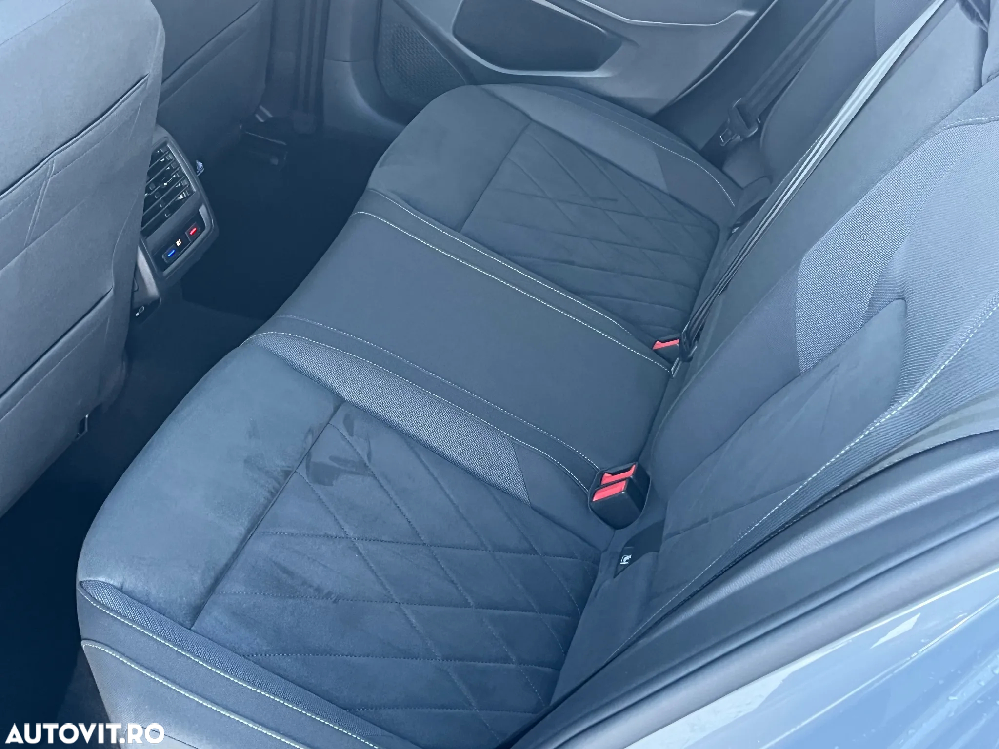 Volkswagen Golf 2.0 TDI Style - 9