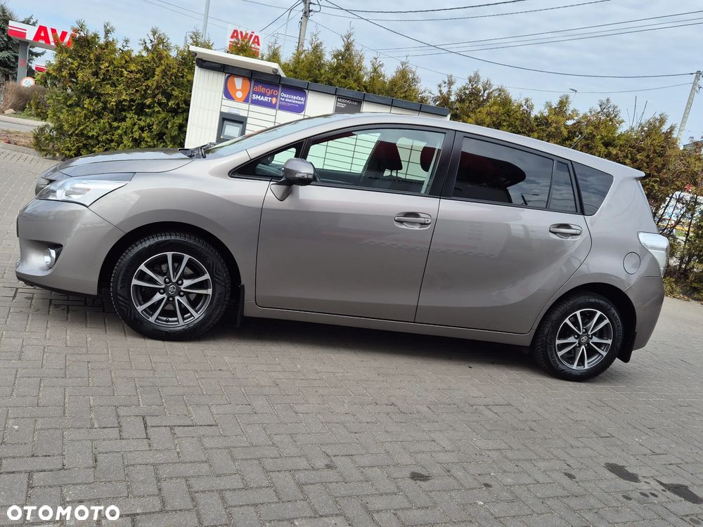 Toyota Verso 1.6 D-4D Prestige - 7