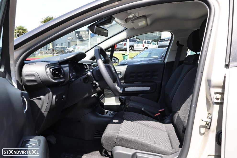 Citroën C3 1.2 PureTech Plus - 15