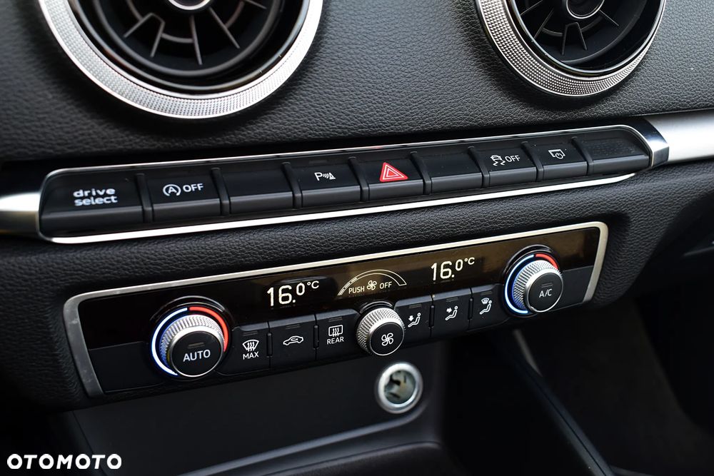 Audi A3 Cabrio - 11