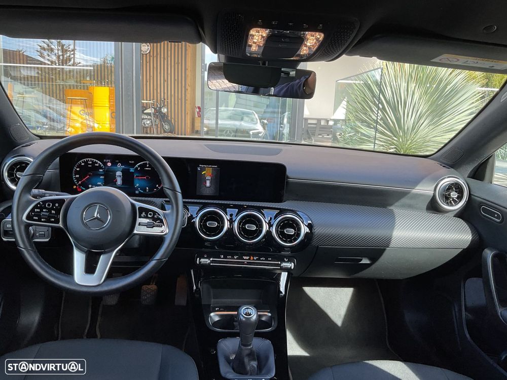 Mercedes-Benz CLA 180 d Shooting Brake Business Solutions - 36