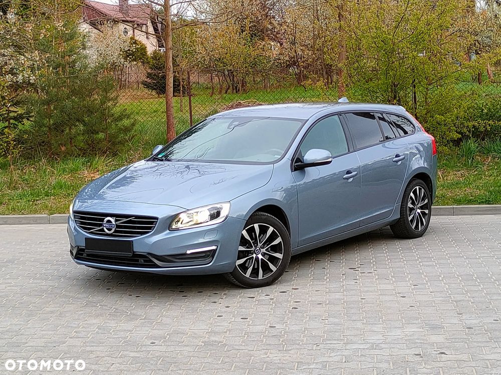Volvo V60 D4 Geartronic Summum - 11