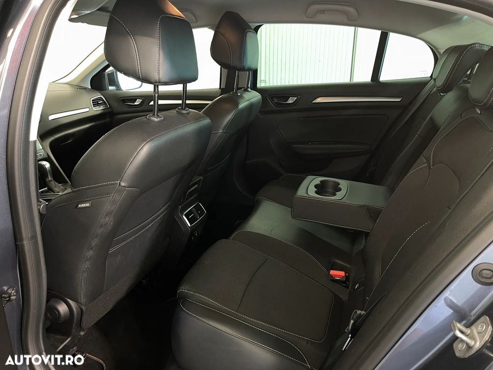 Renault Megane TCe 140 EDC GPF Techno - 12