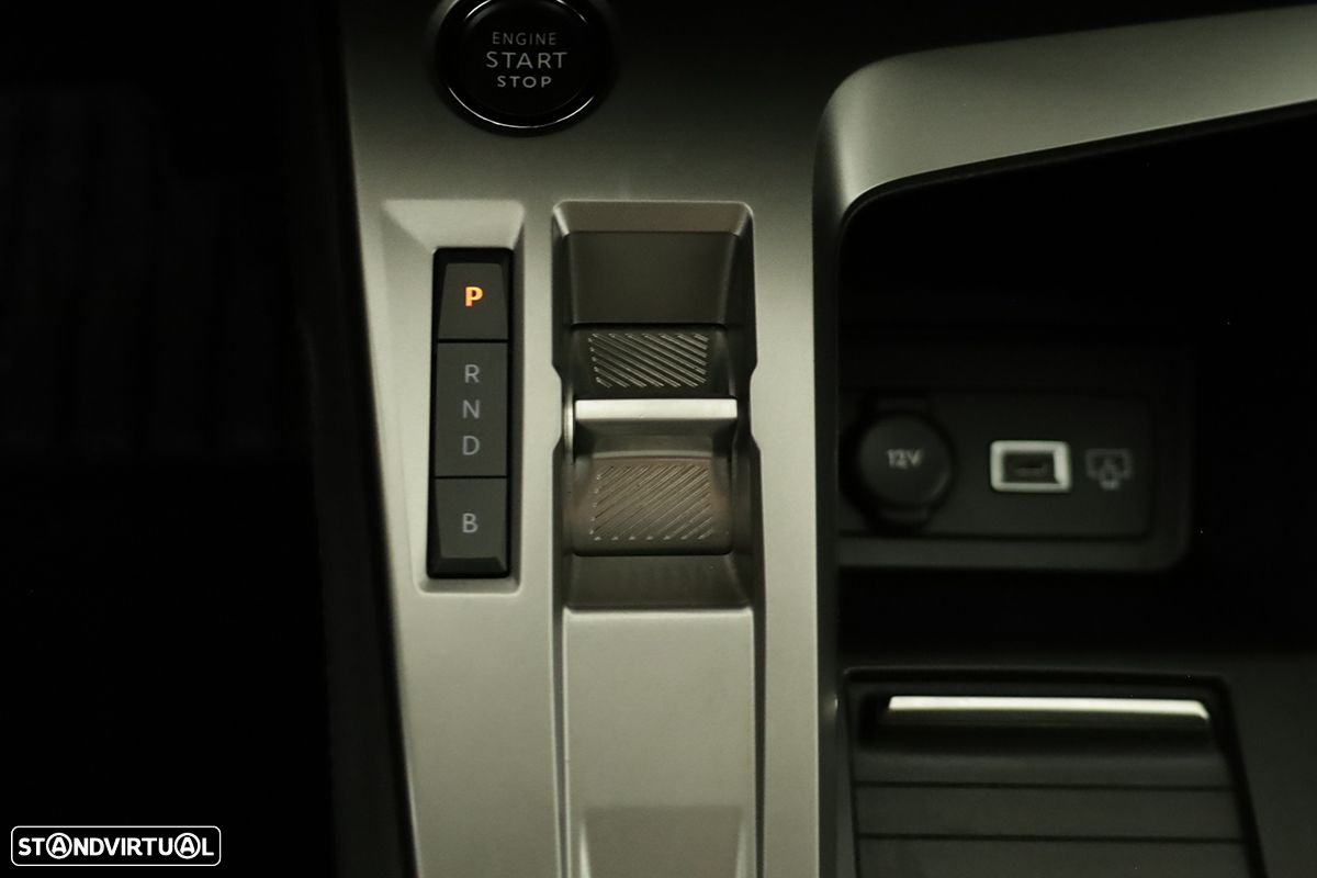 Peugeot 308 1.6 Hybrid Allure Pack e-EAT8 - 13