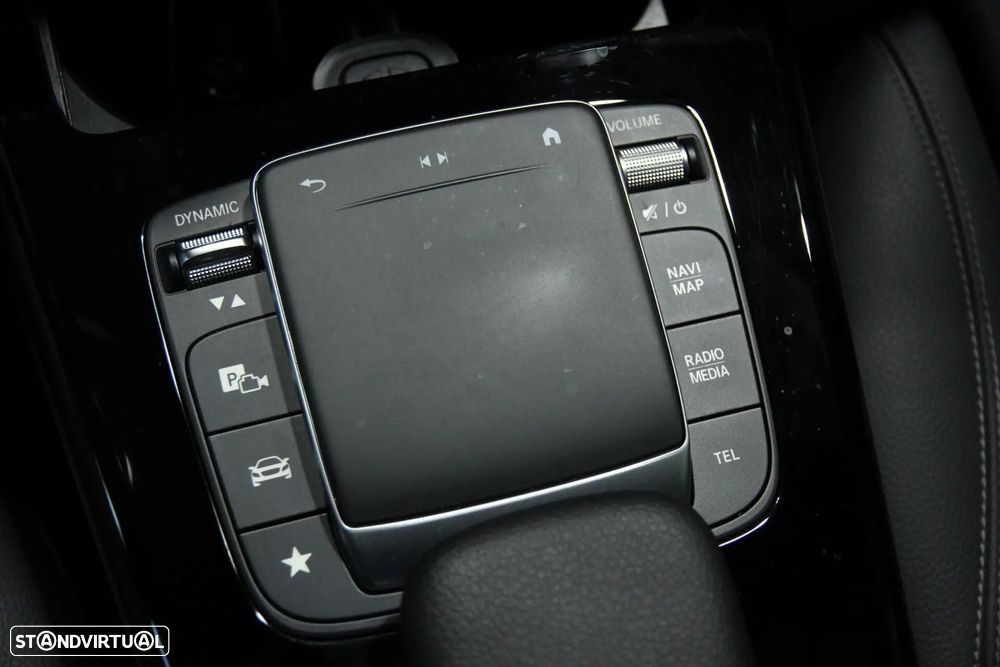 Mercedes-Benz A 250 e Style Plus - 13