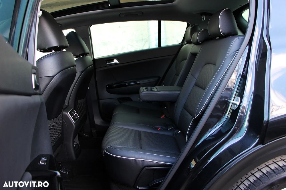 Kia Sportage 2,0 CRDI AWD Aut. GT Line - 8