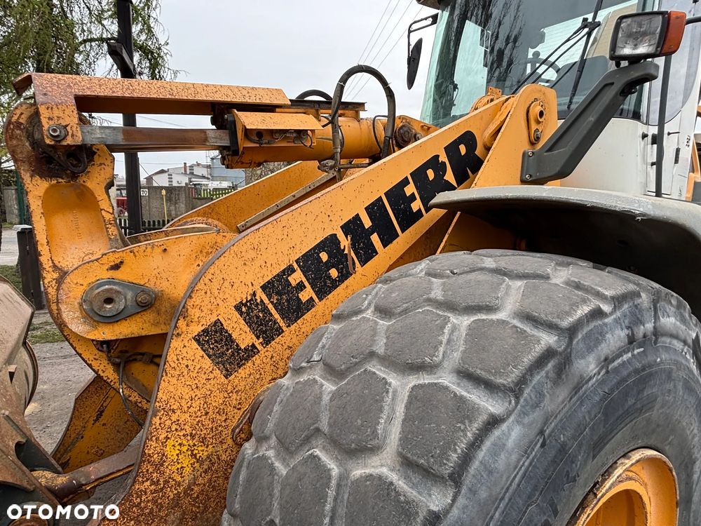 Liebherr L576 - 14