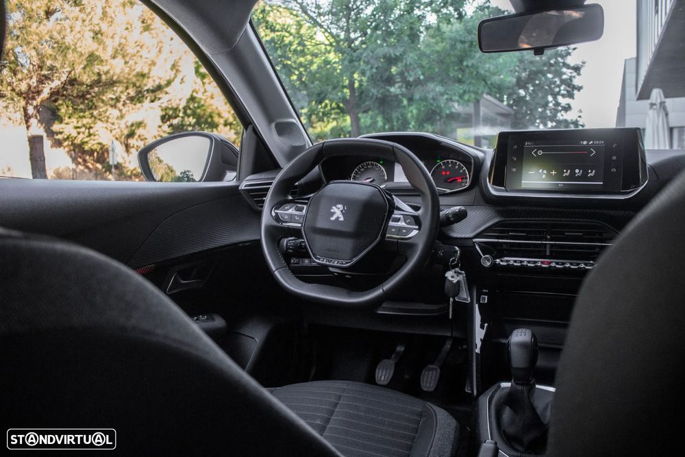 Peugeot 208 1.2 PureTech Active - 31