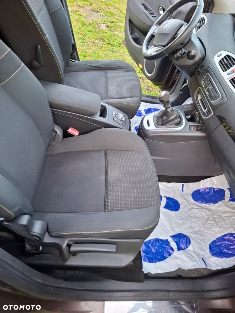 Renault Scenic 1.4 16V TCE Tech Run - 8