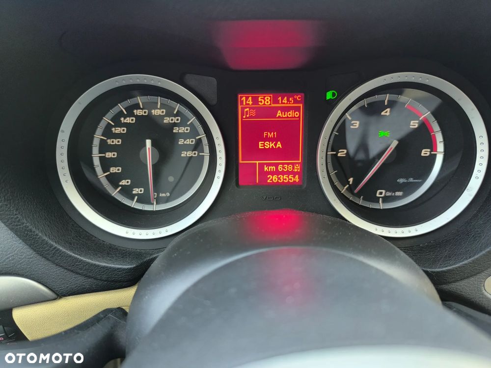 Alfa Romeo 159 1.9JTDM Impression - 11