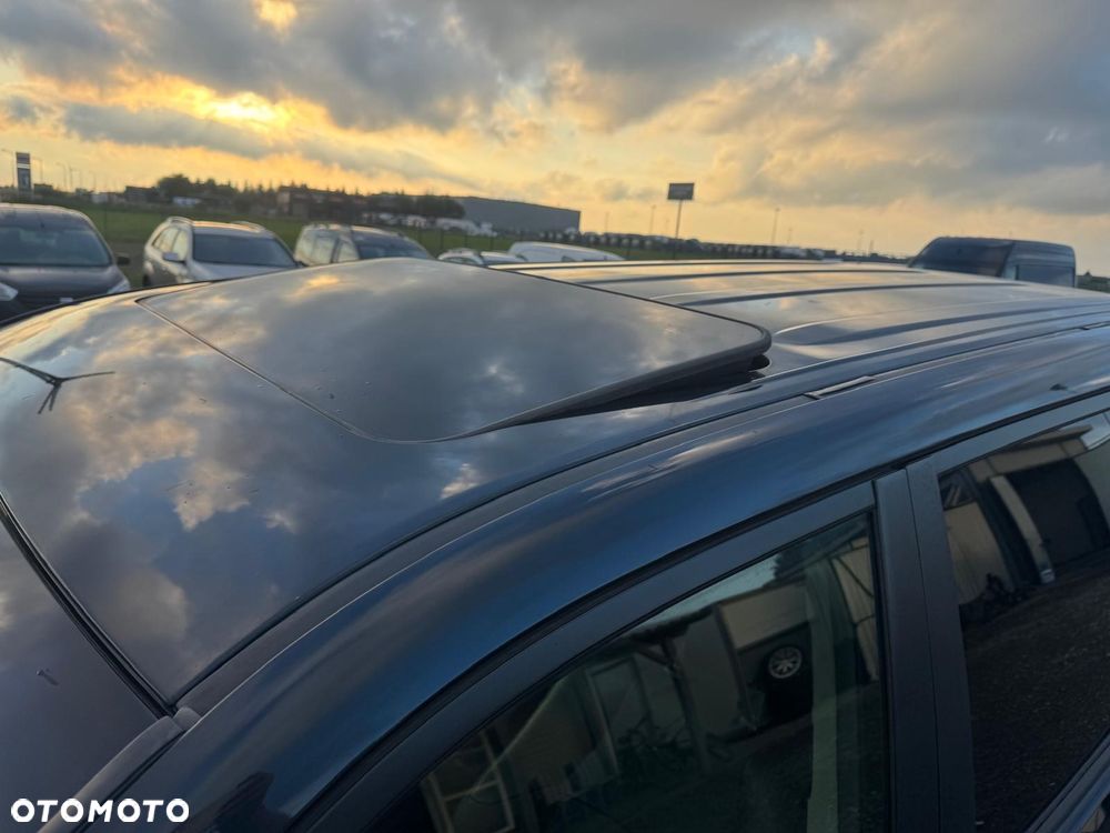 Toyota Land Cruiser 3.0 D-4D Automatik 60th Anniversary - 12