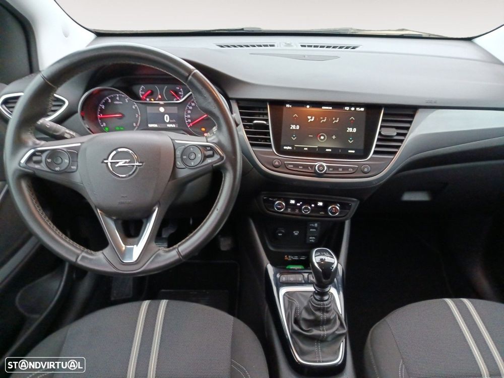 Opel Crossland 1.2 T Design & Tech - 10