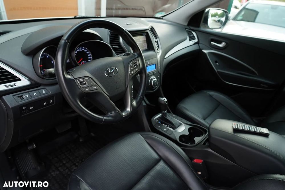 Hyundai Santa Fe - 4