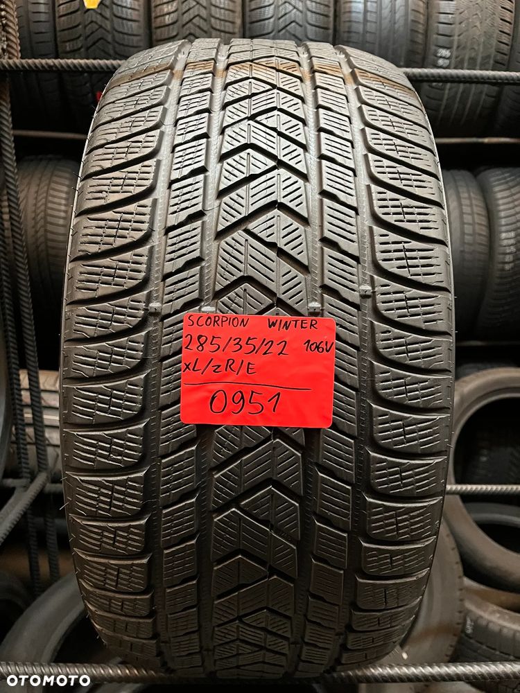 285 35 22 Pirelli Scorpion Winter 106 V XL 1szt. - 2