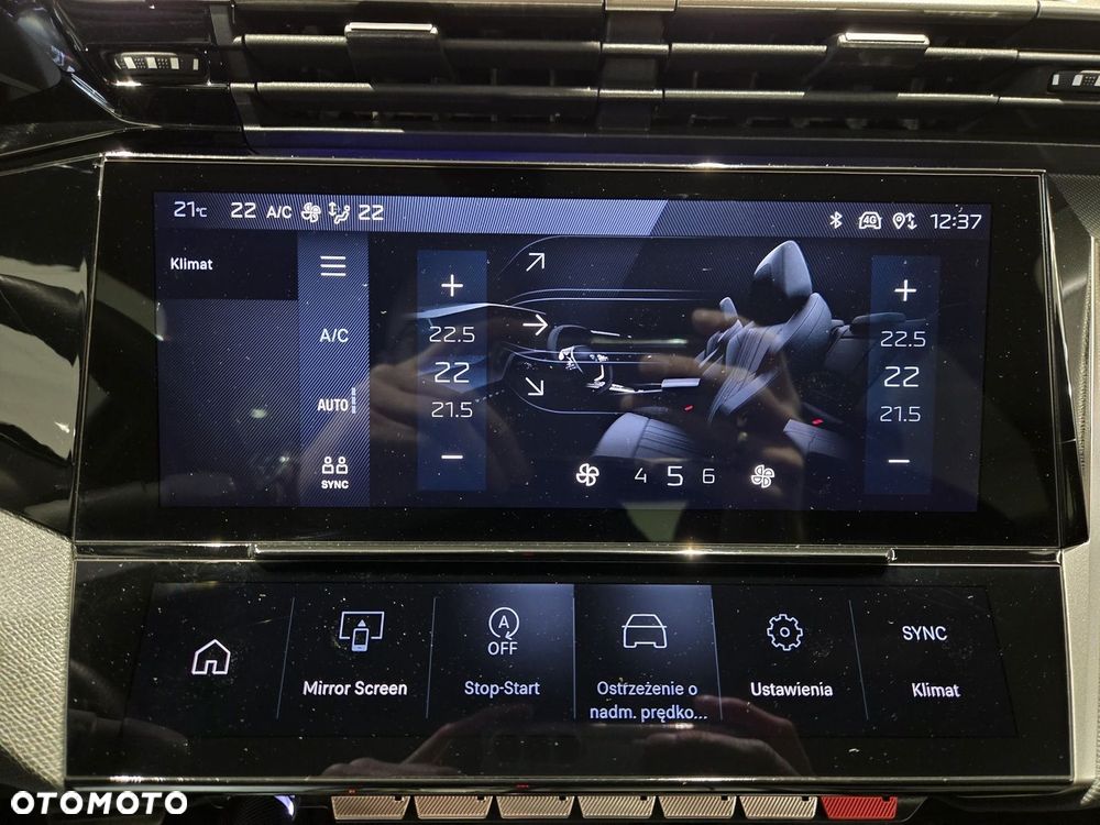 Peugeot 308 1.2 mHEV GT S&S e-DCS6 - 21