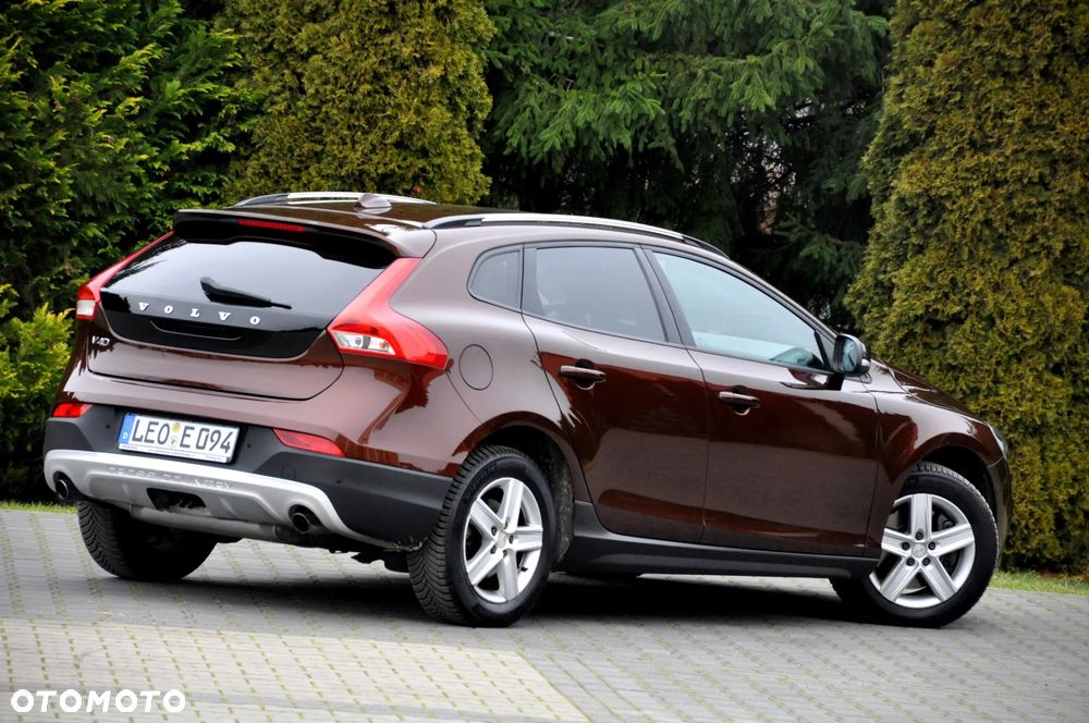 Volvo V40 Cross Country T3 Momentum - 13