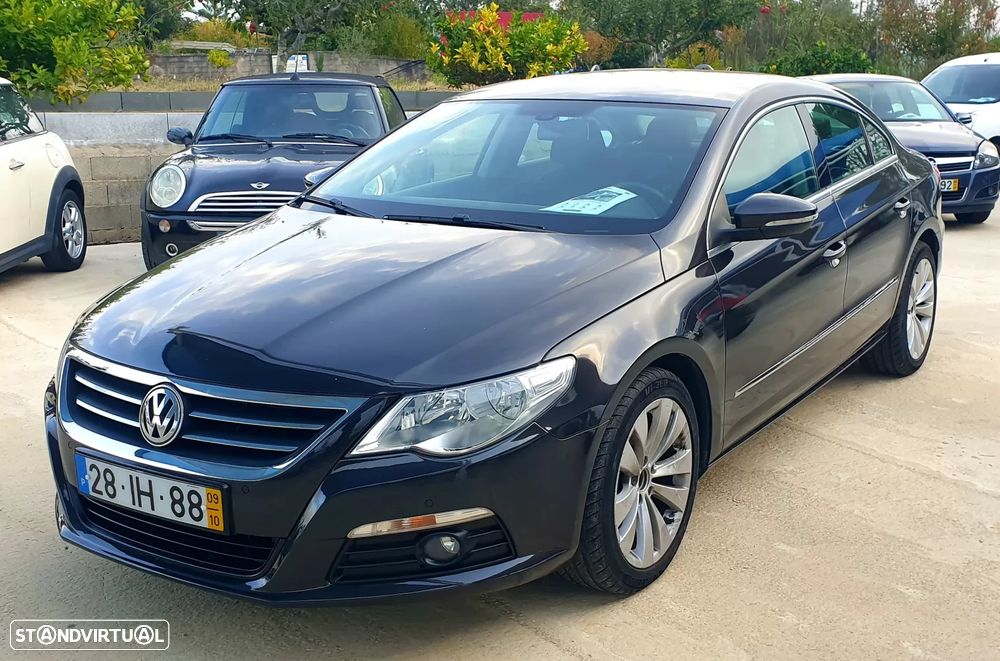 VW Passat CC 2.0 TDi BlueMotion DSG - 1