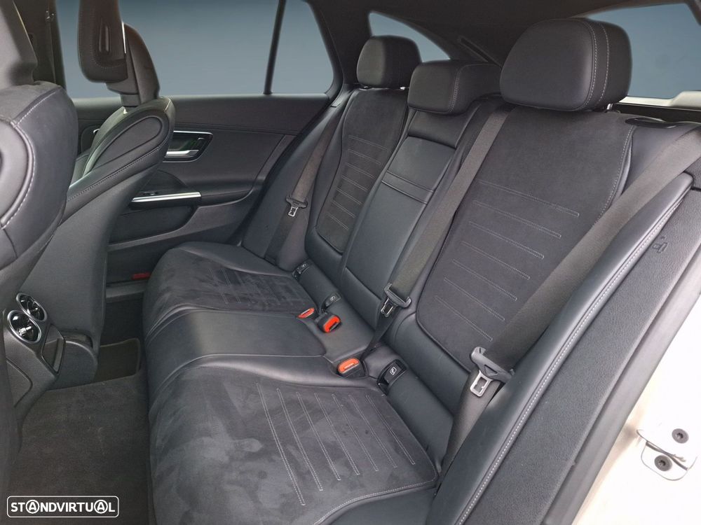 Mercedes-Benz C 300 de AMG Line - 14