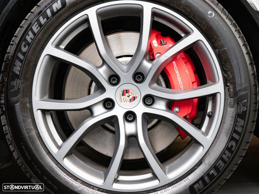 Porsche Cayenne S E-Hybrid - 16