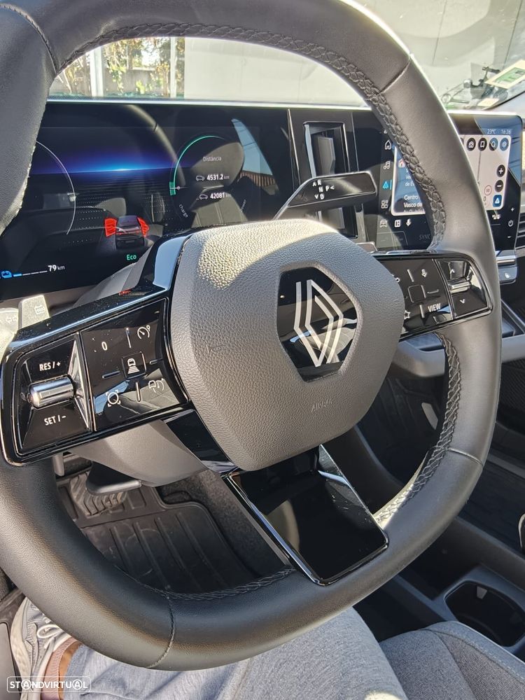 Renault Mégane E-Tech - 19