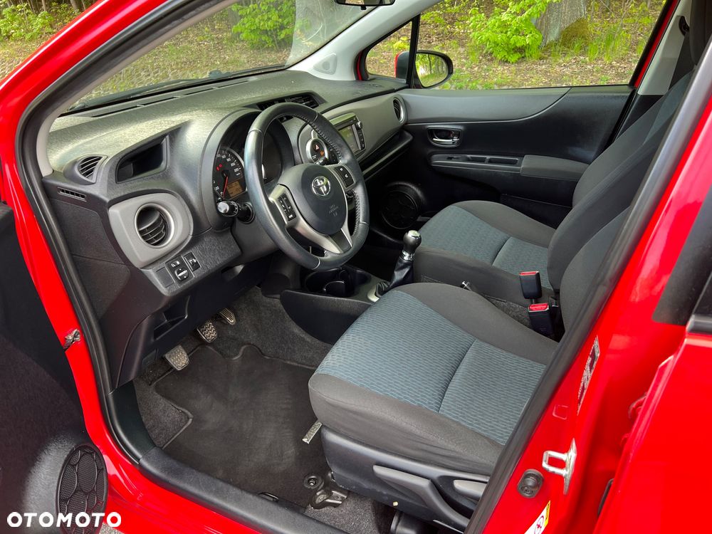 Toyota Yaris 1.0 Premium - 7