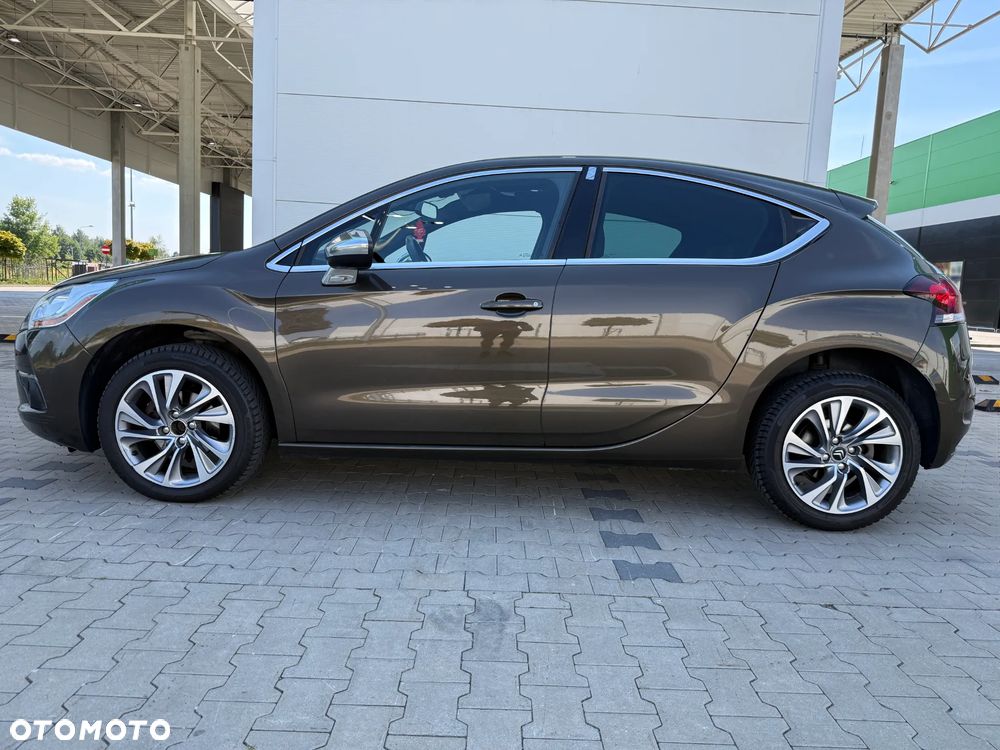 Citroën DS4 1.6 VTi SoChic - 5