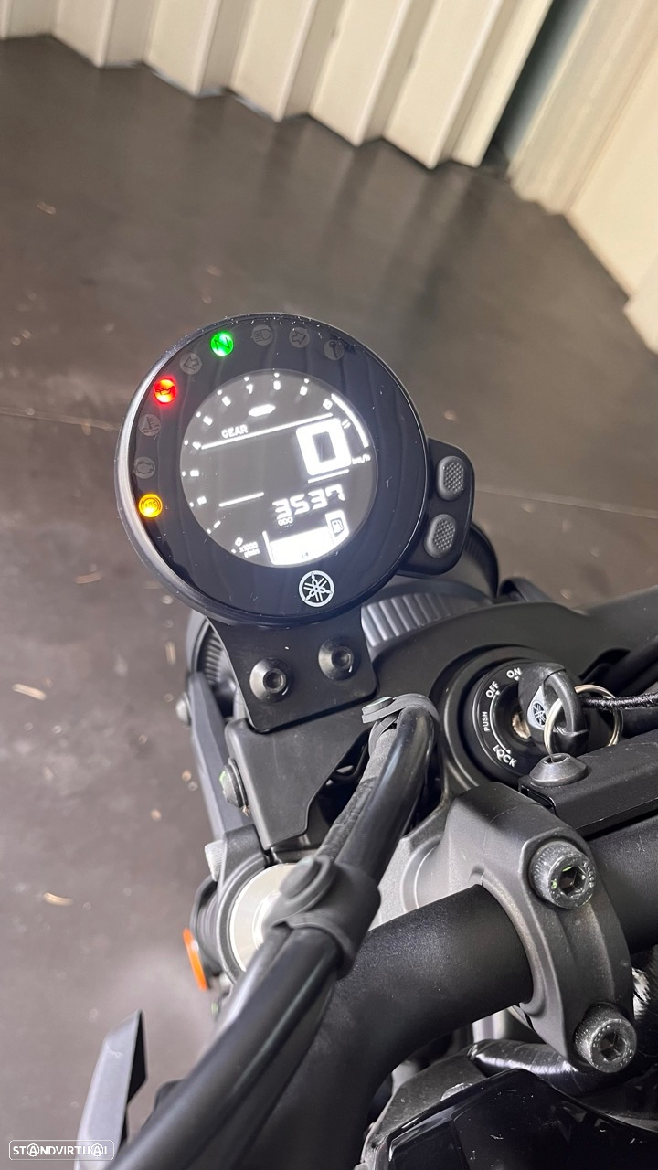 Yamaha XSR 700 - 8