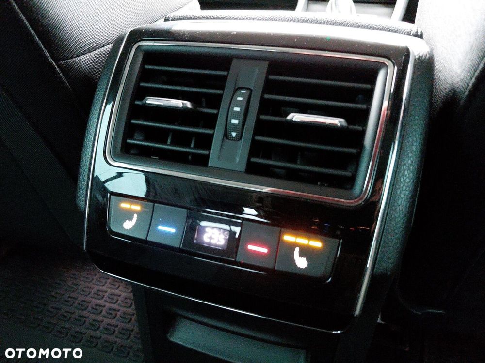 Skoda Superb - 16