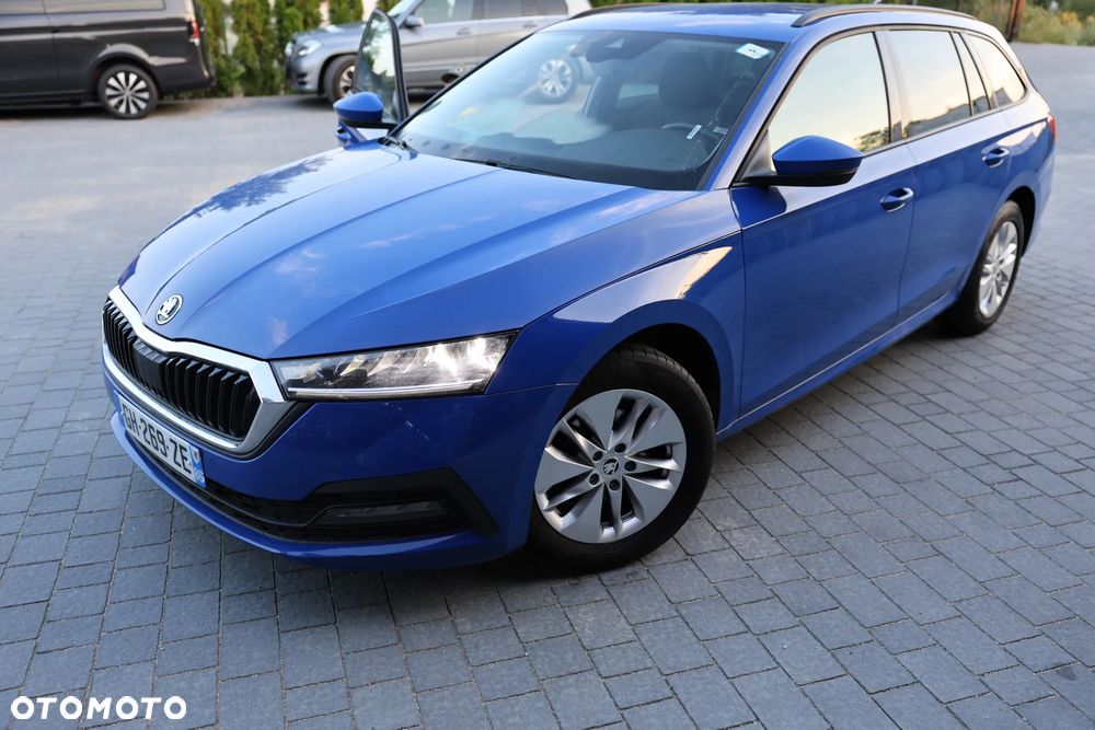 Skoda Octavia 2.0 TDI DSG Ambition - 34