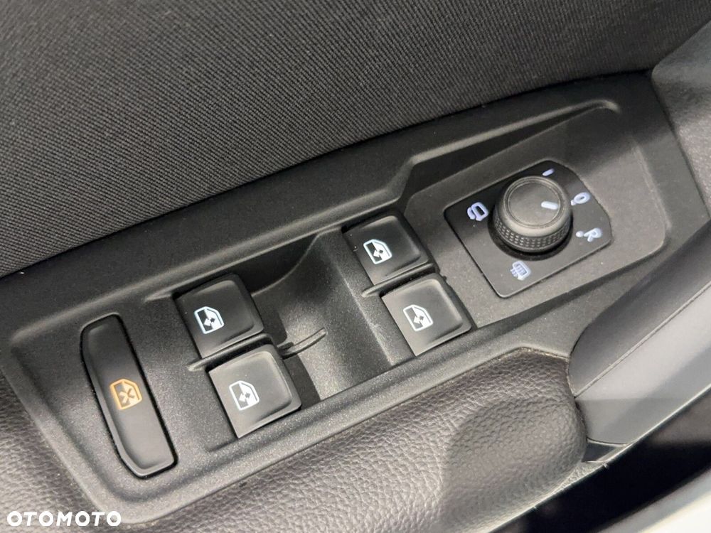 Volkswagen Tiguan - 12