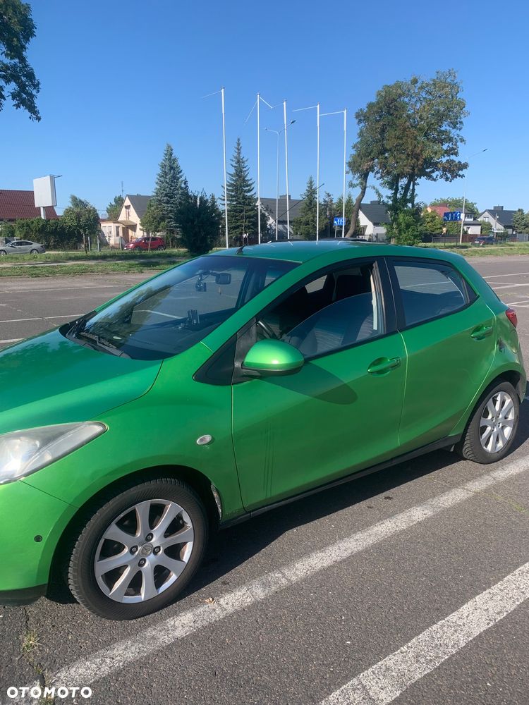 Mazda 2 - 2