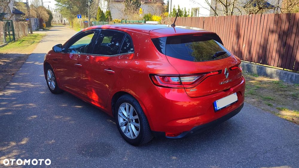 Renault Megane ENERGY dCi 110 EXPERIENCE - 17