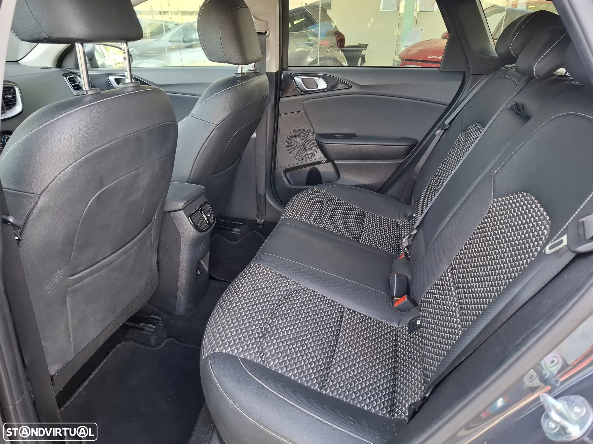 Kia Ceed SW 1.0 T-GDI Sport - 17
