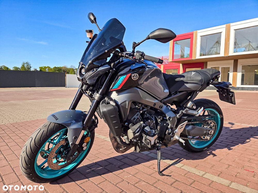 Yamaha MT - 2