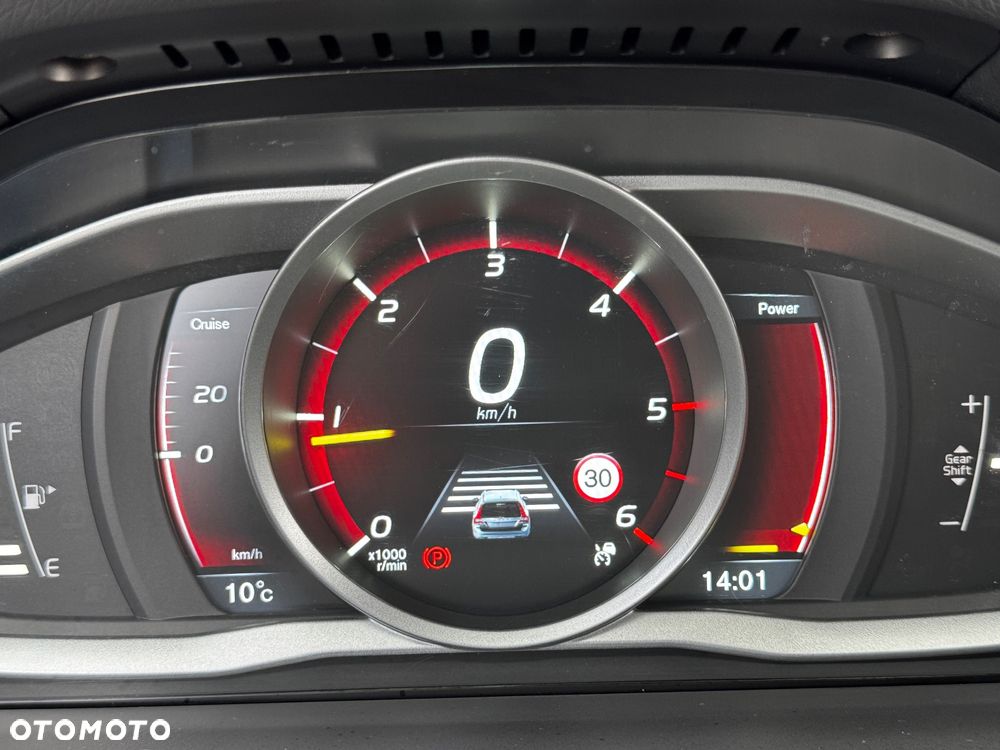 Volvo V70 D4 Summum - 35