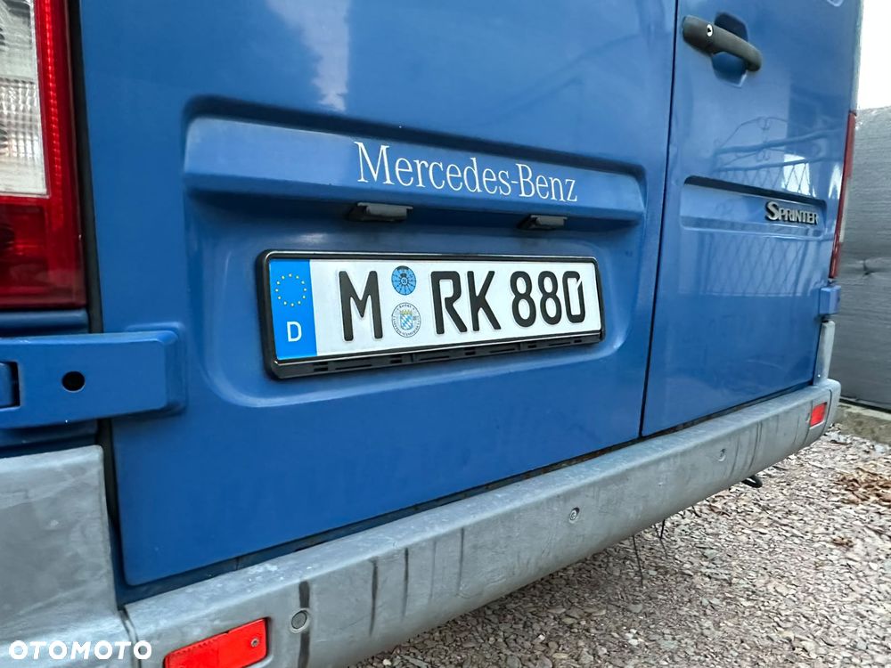 Mercedes-Benz Sprinter - 21