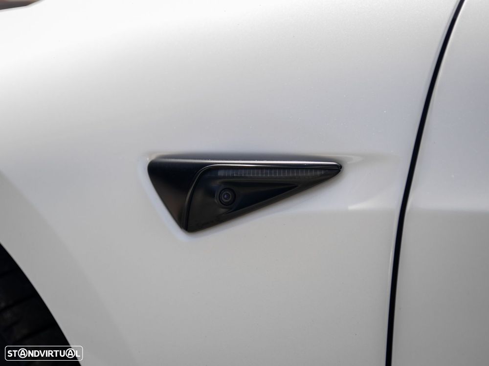 Tesla Model 3 Performance Dual Motor AWD - 18